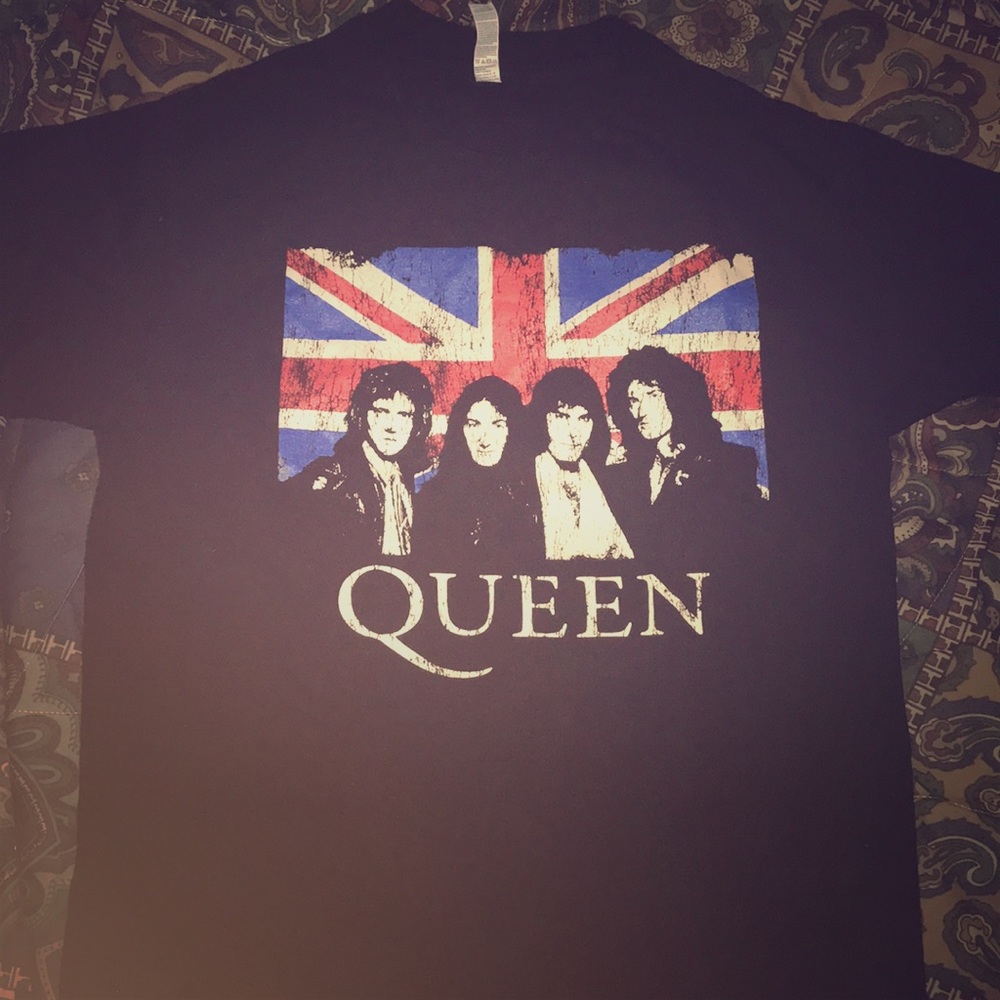Queen T-shirt